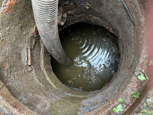 新建化粪池清理的周期与注意事项